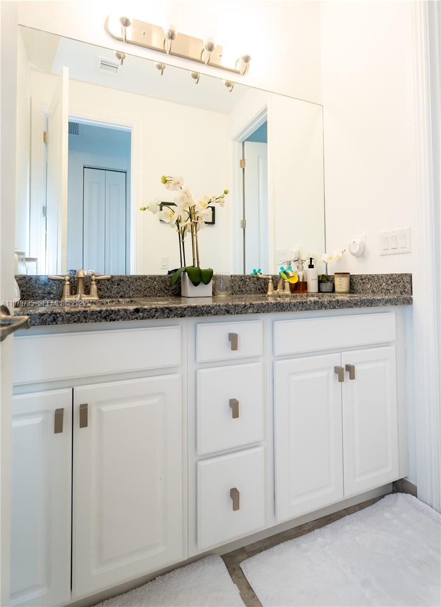 11826 SW 13th Ct Pembroke Pines, FL 33025