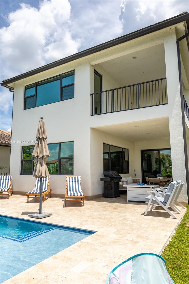 11826 SW 13th Ct Pembroke Pines, FL 33025