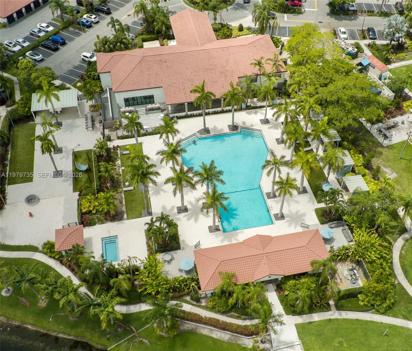 11826 SW 13th Ct Pembroke Pines, FL 33025