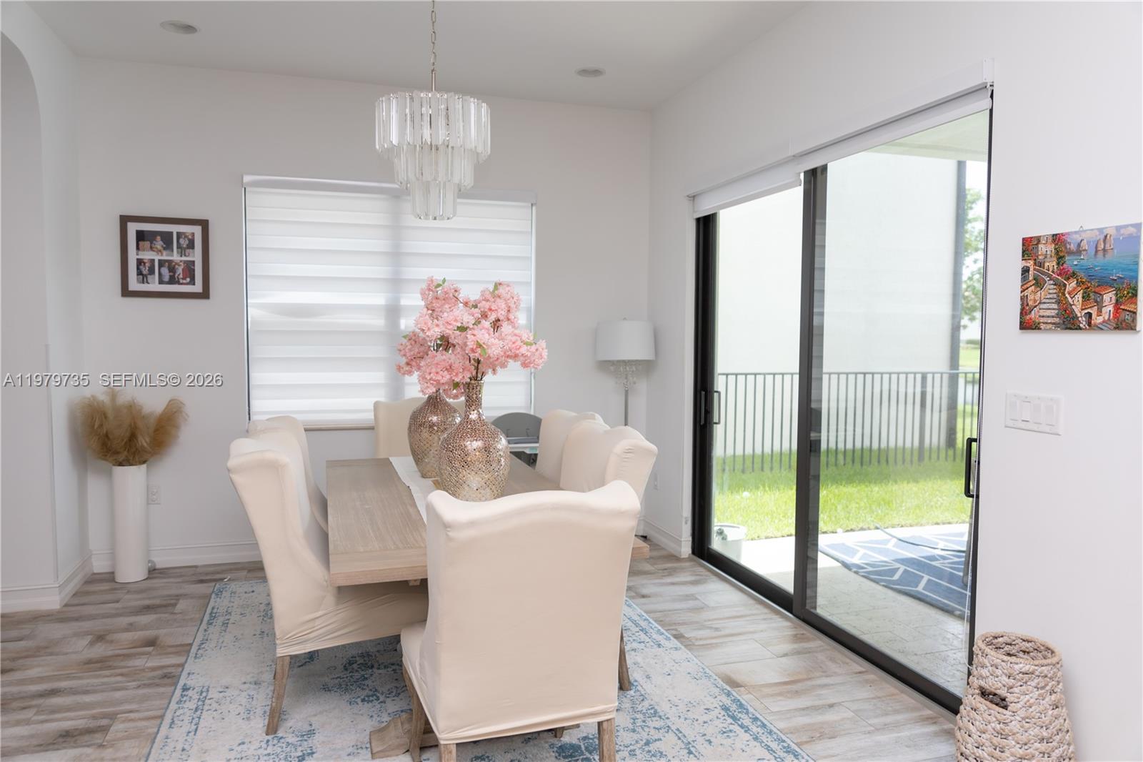 11826 SW 13th Ct Pembroke Pines, FL 33025