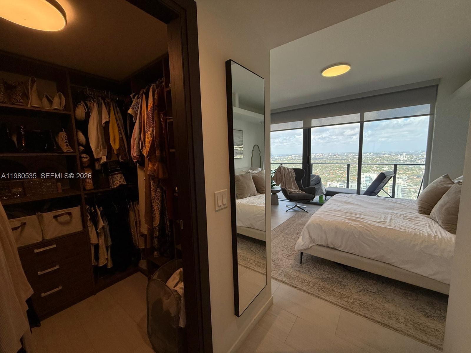 1000 Brickell Plz #4506 Miami, FL 33131