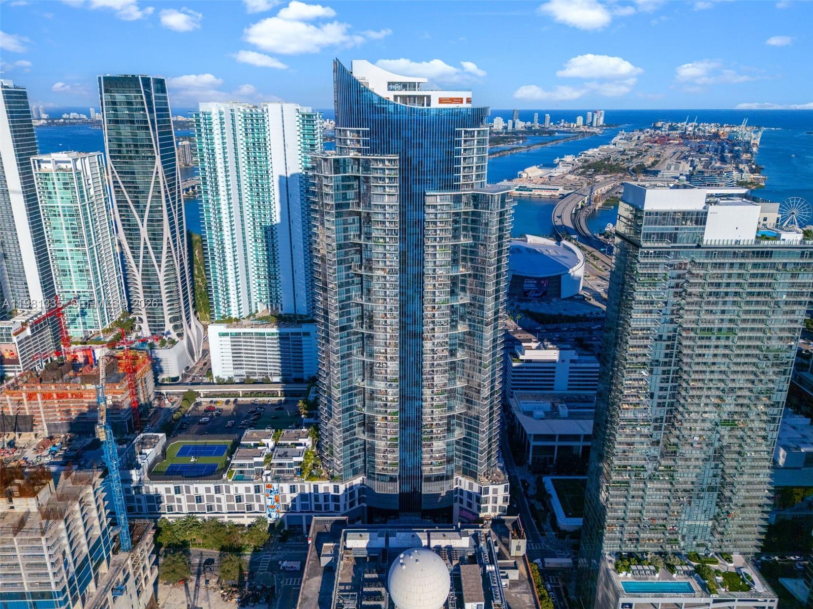 851 NE 1st Ave #2200 Miami, FL 33132