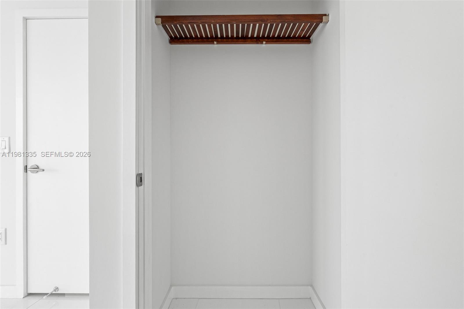 851 NE 1st Ave #2200 Miami, FL 33132