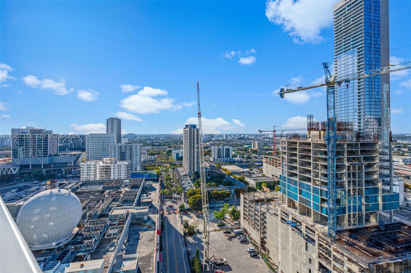 851 NE 1st Ave #2200 Miami, FL 33132