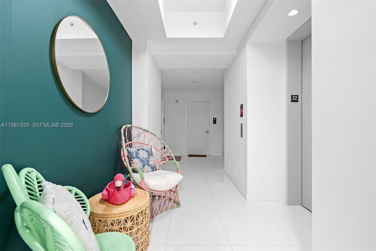 851 NE 1st Ave #2200 Miami, FL 33132