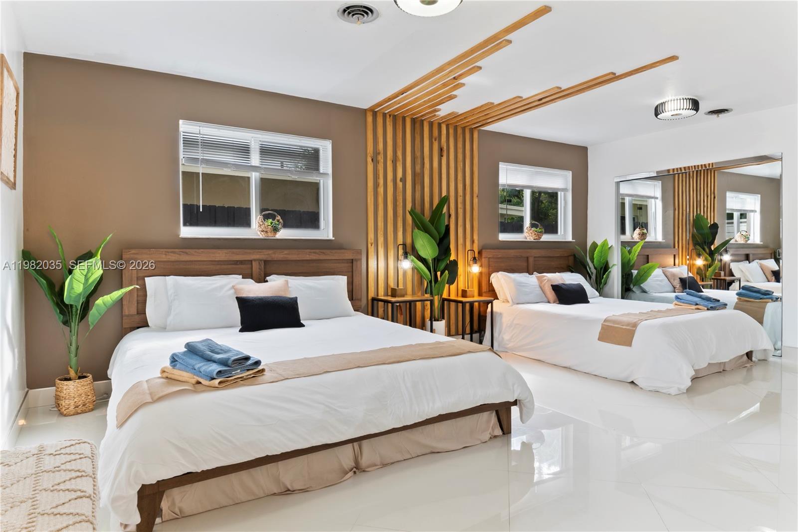 19440 NE 18th Pl Miami, FL 33179