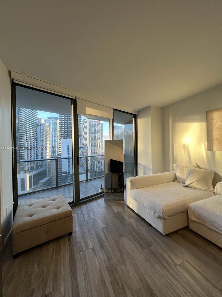 801 S Miami Ave #1903 Miami, FL 33130