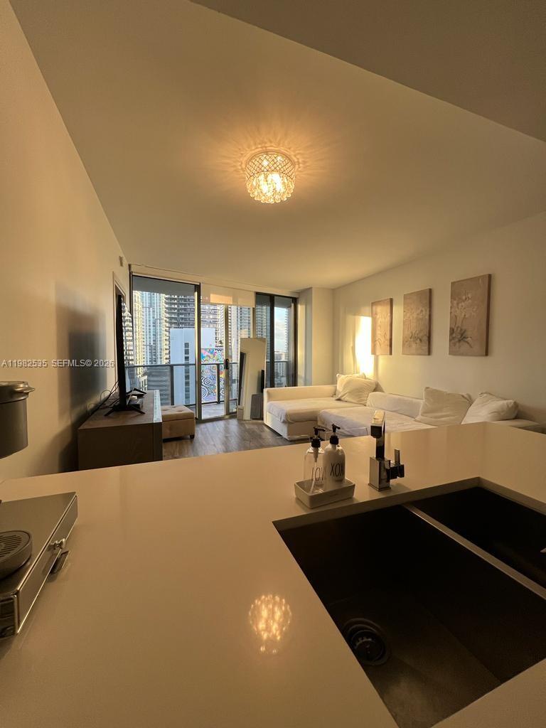 801 S Miami Ave #1903 Miami, FL 33130