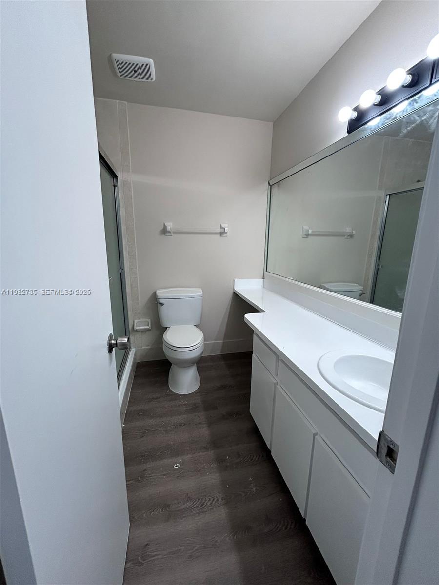 1072 W 79th St #32 Hialeah, FL 33014