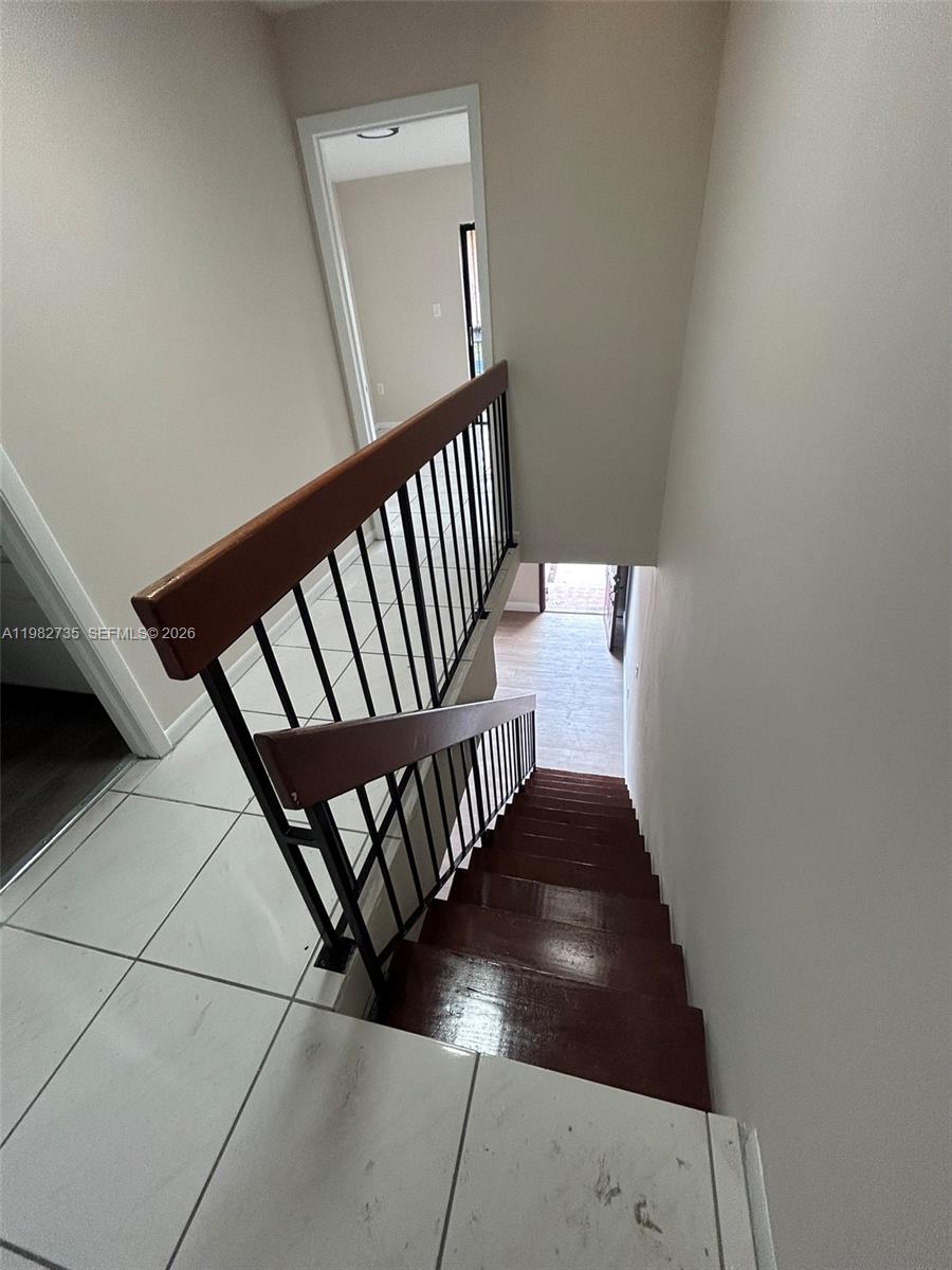 1072 W 79th St #32 Hialeah, FL 33014
