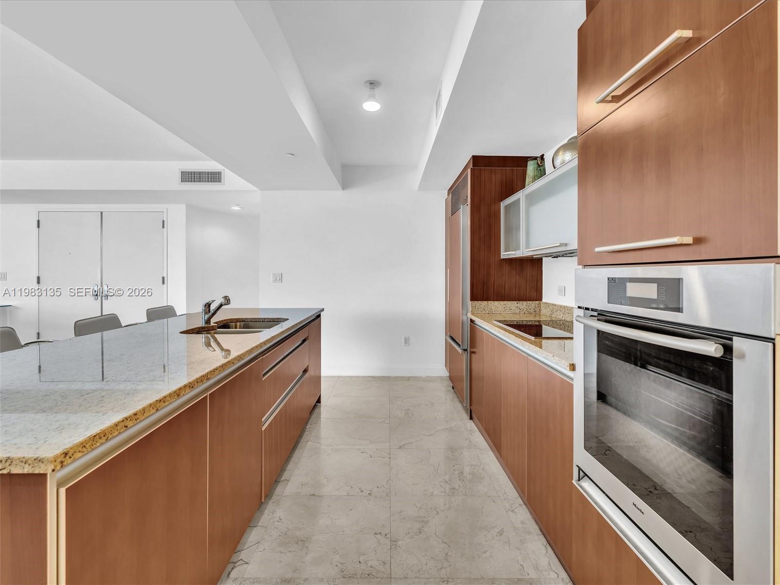 17201 Collins Ave #704 Sunny Isles Beach, FL 33160