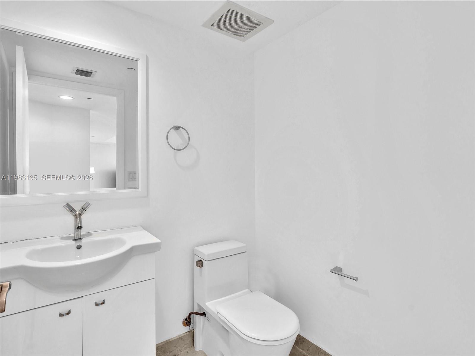 17201 Collins Ave #704 Sunny Isles Beach, FL 33160