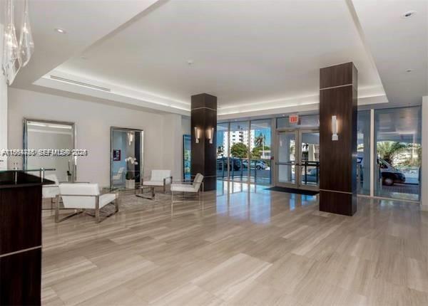 1228 West Ave #308 Miami Beach, FL 33139