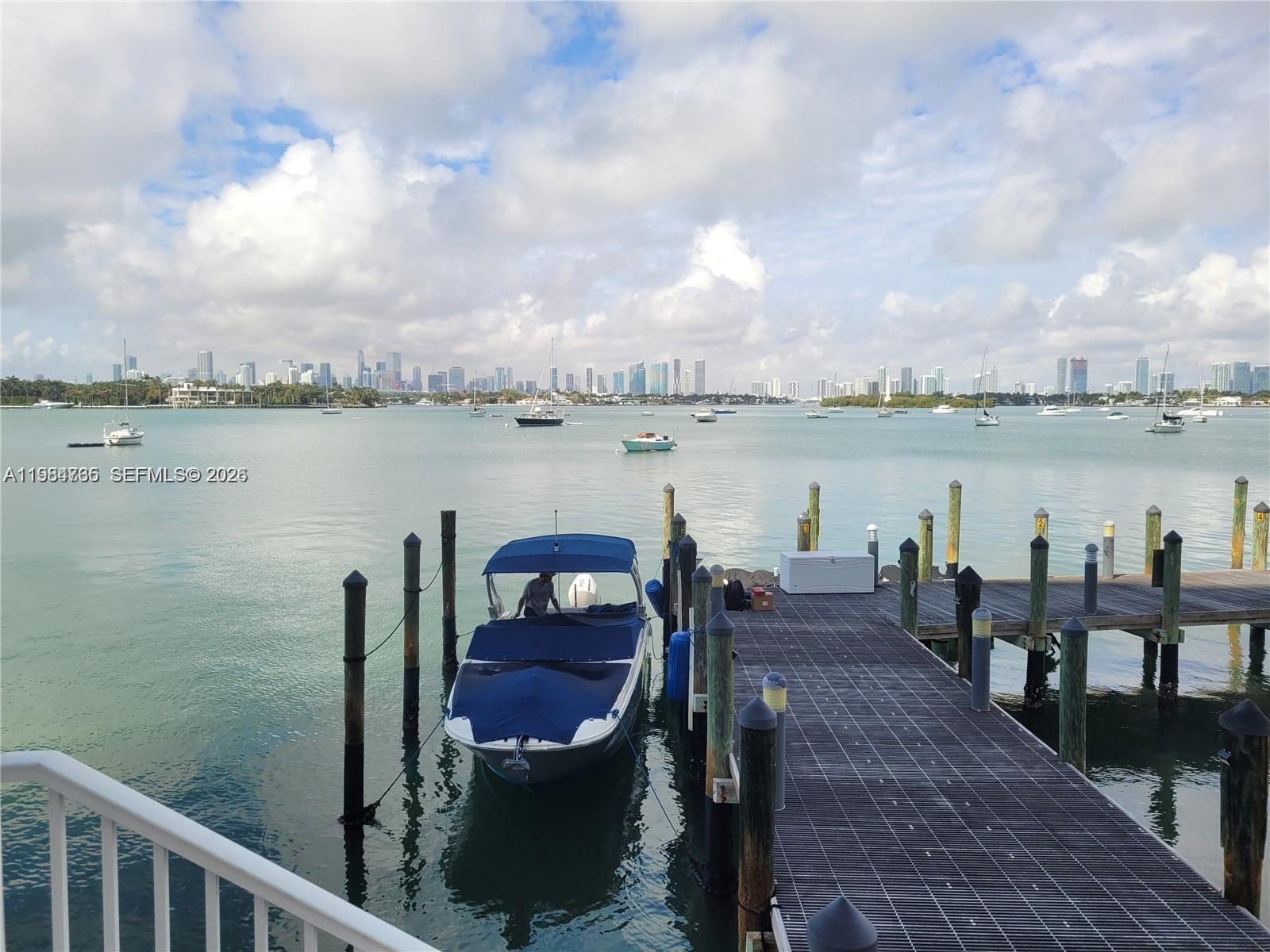 1228 West Ave #308 Miami Beach, FL 33139