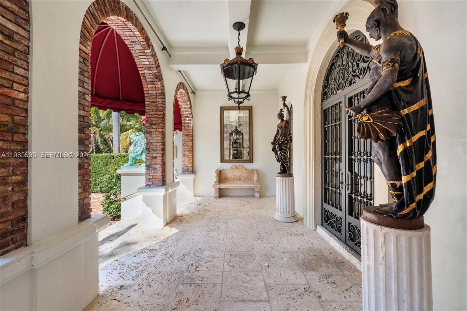 9401 Journeys End Rd Coral Gables, FL 33156