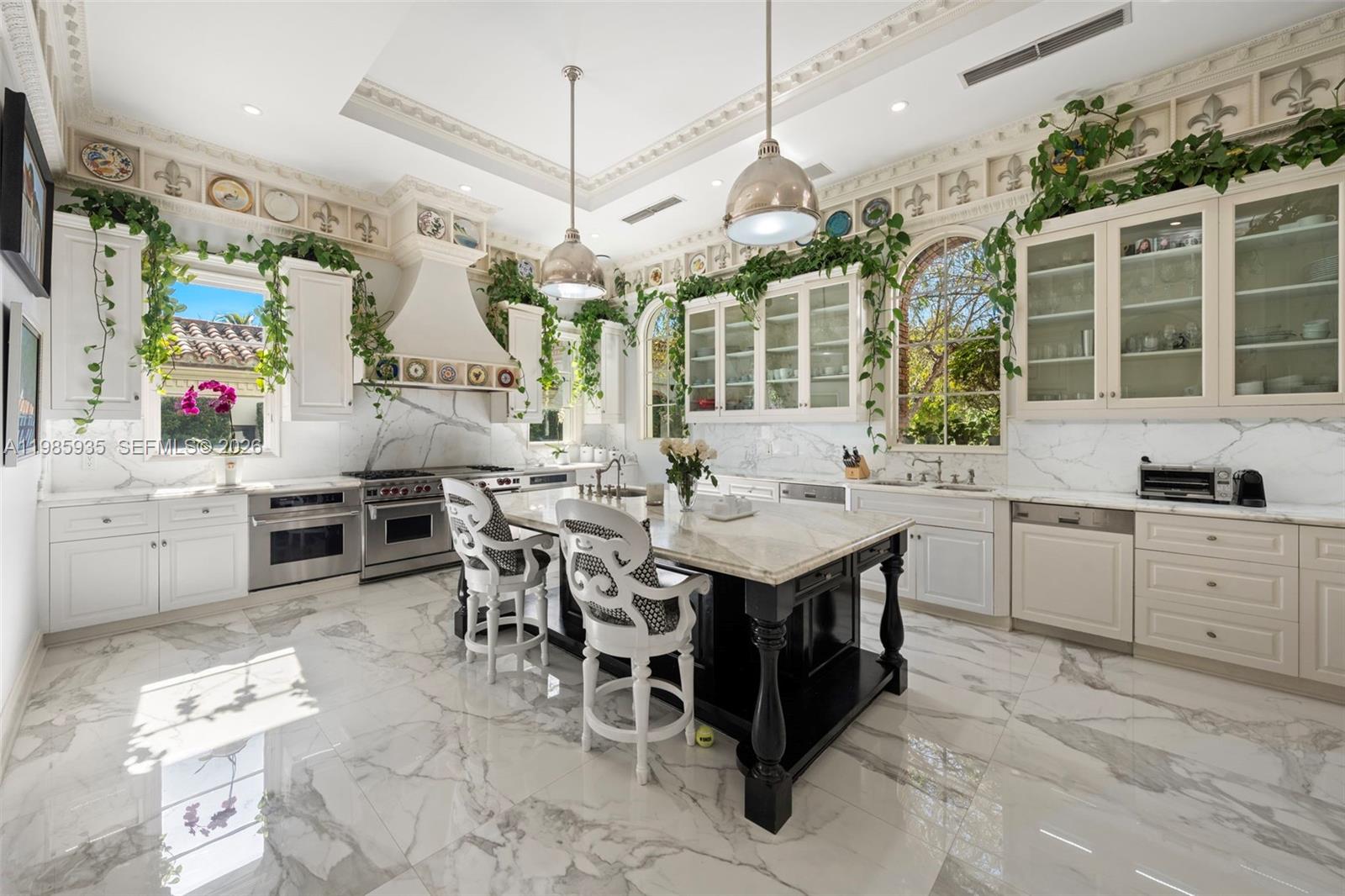 9401 Journeys End Rd Coral Gables, FL 33156