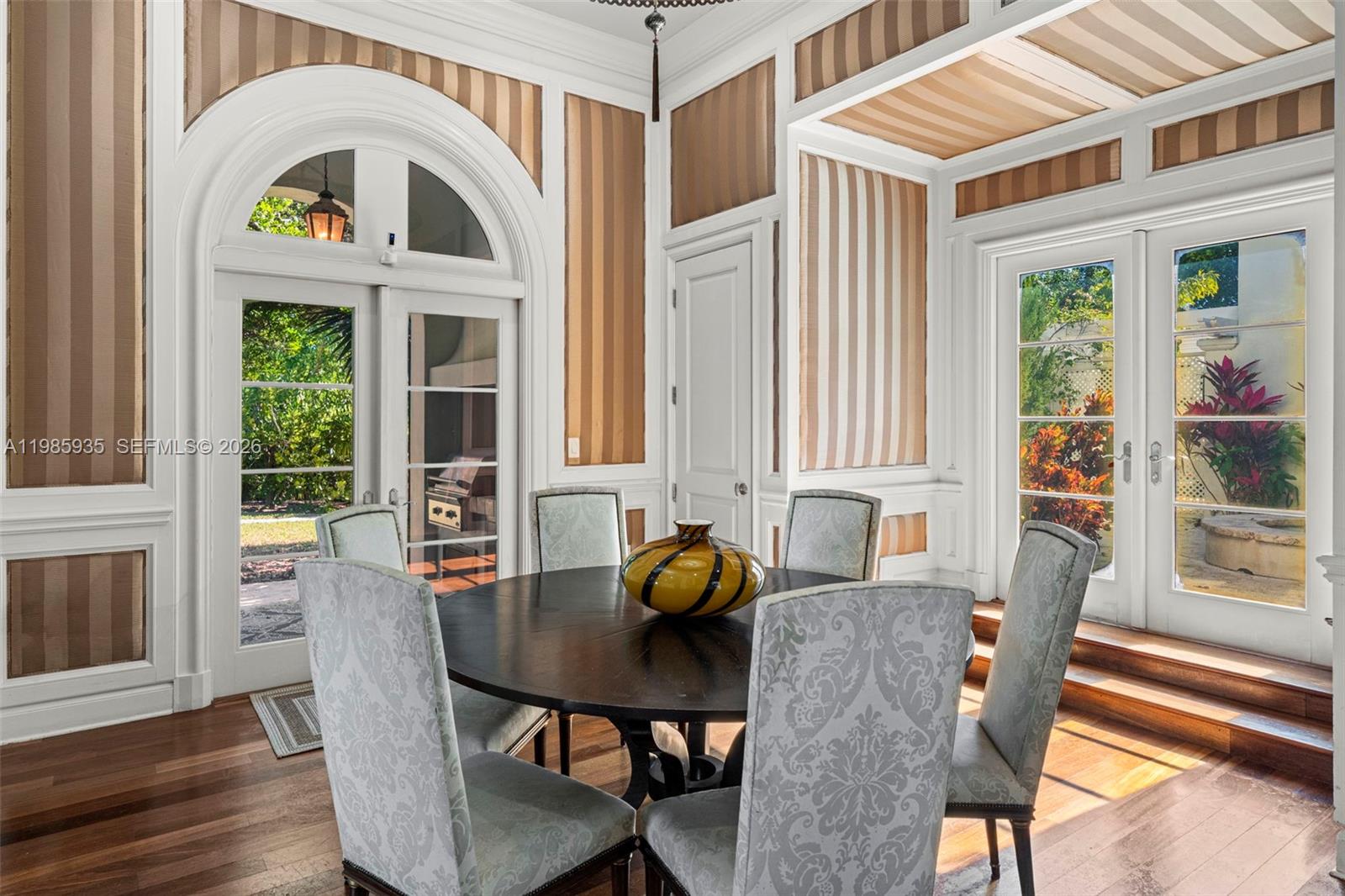 9401 Journeys End Rd Coral Gables, FL 33156