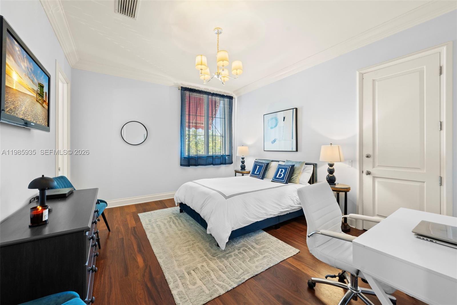 9401 Journeys End Rd Coral Gables, FL 33156