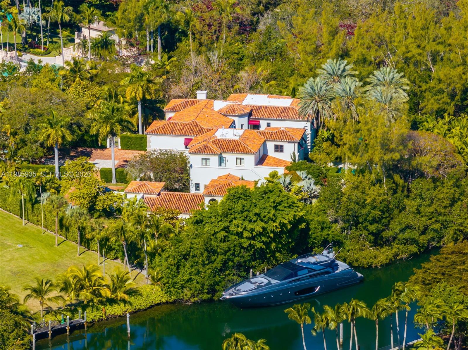 9401 Journeys End Rd Coral Gables, FL 33156