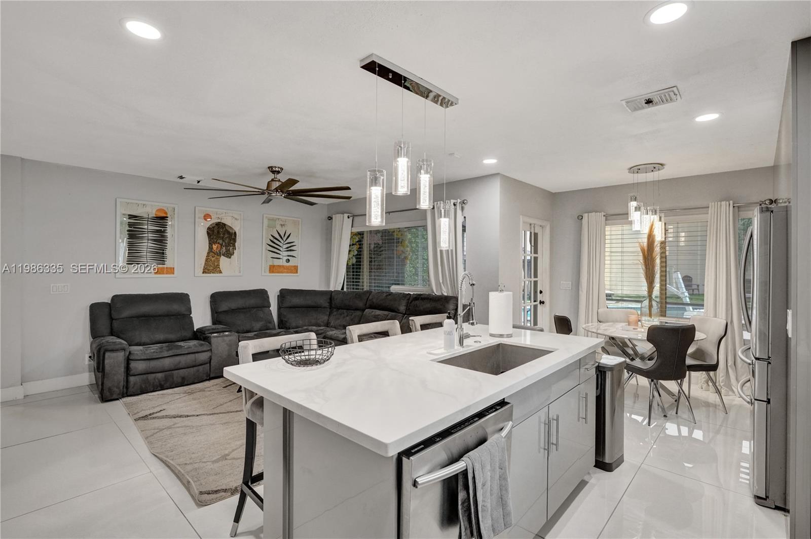 4220 NW 62nd Ct Coconut Creek, FL 33073