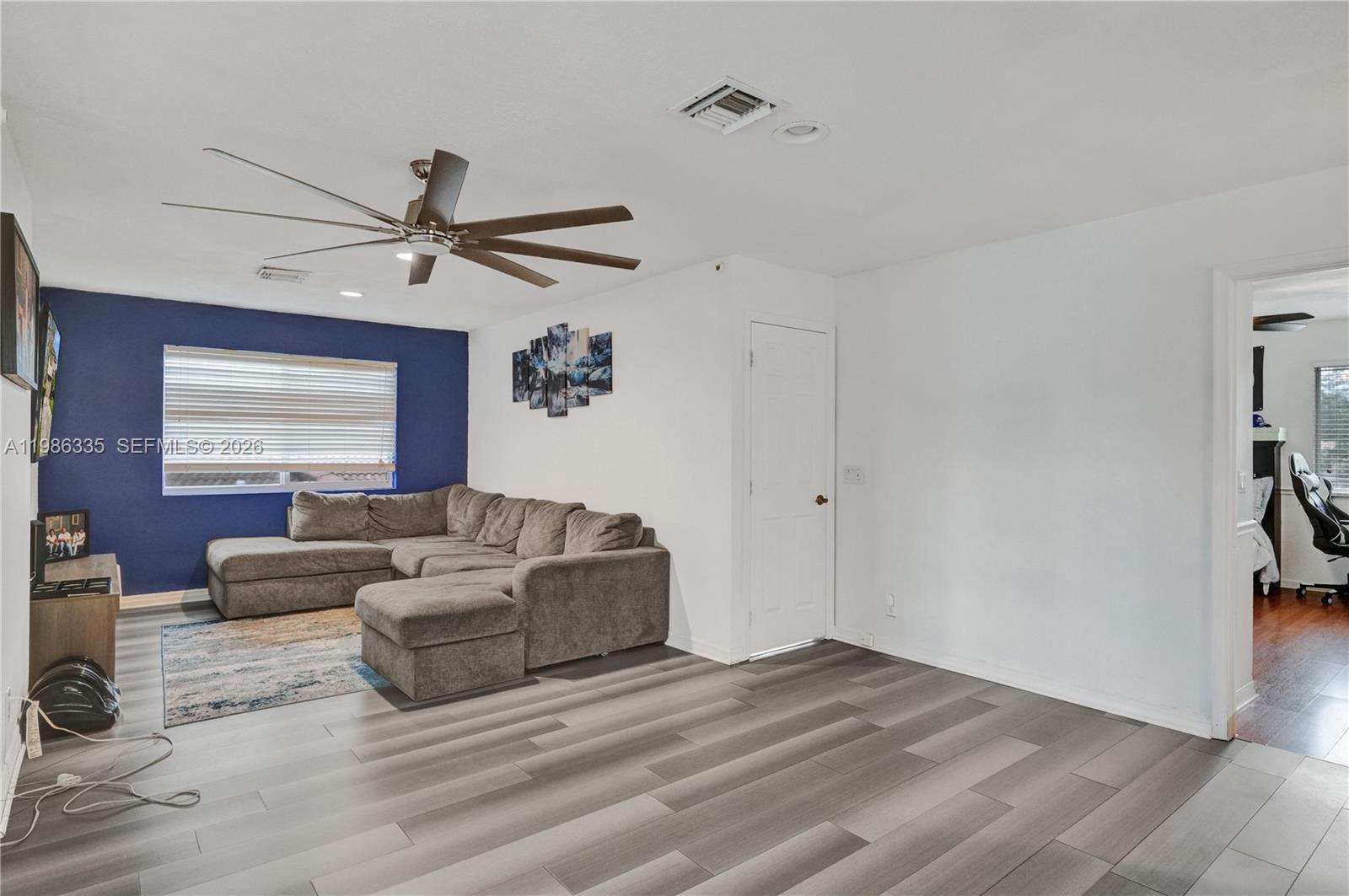 4220 NW 62nd Ct Coconut Creek, FL 33073