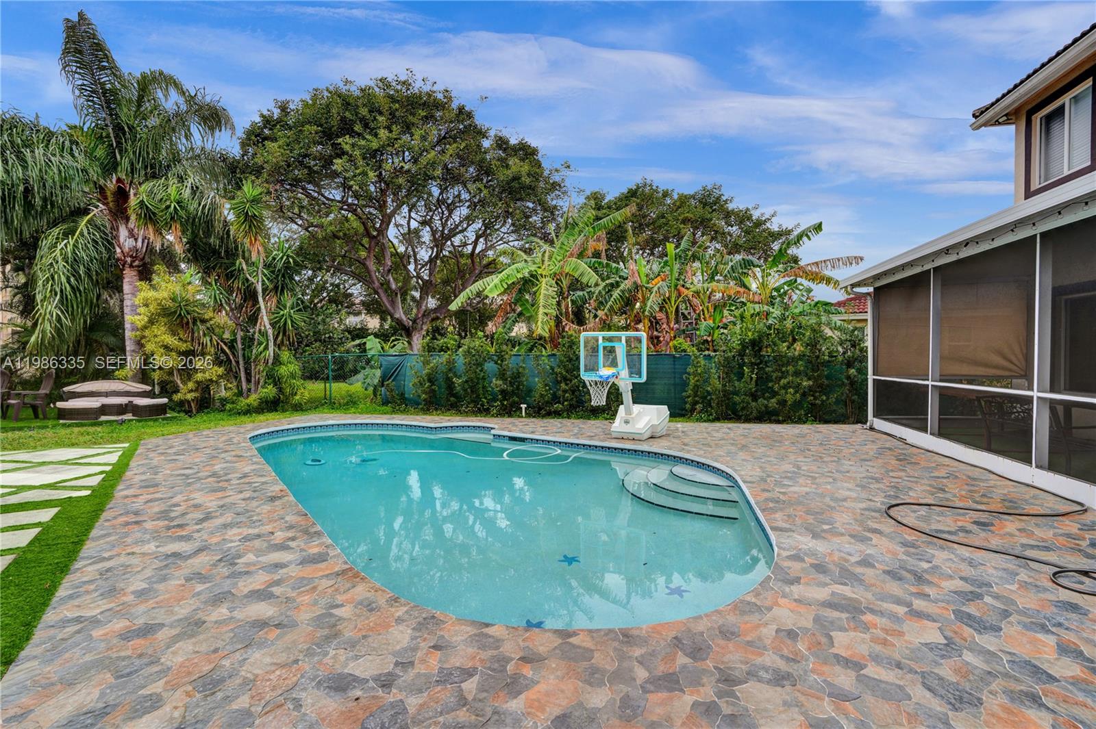 4220 NW 62nd Ct Coconut Creek, FL 33073