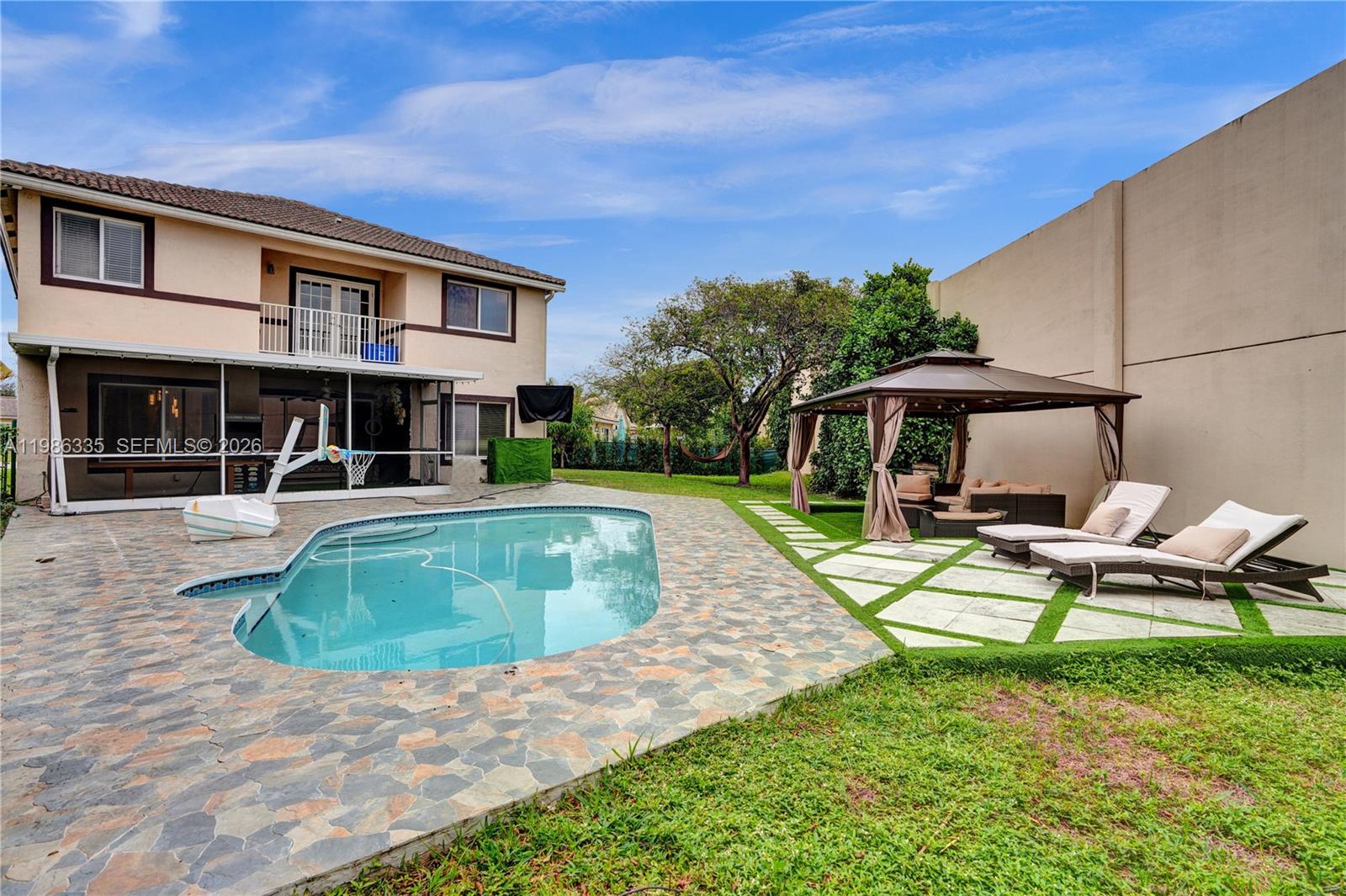 4220 NW 62nd Ct Coconut Creek, FL 33073