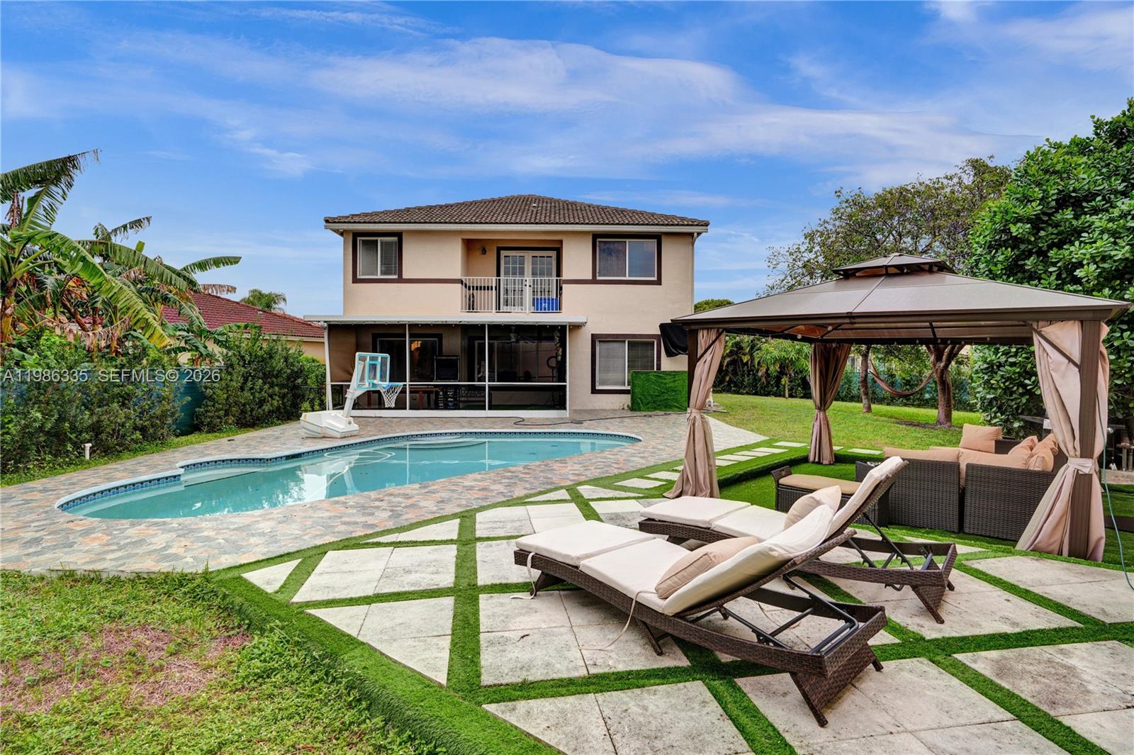 4220 NW 62nd Ct Coconut Creek, FL 33073