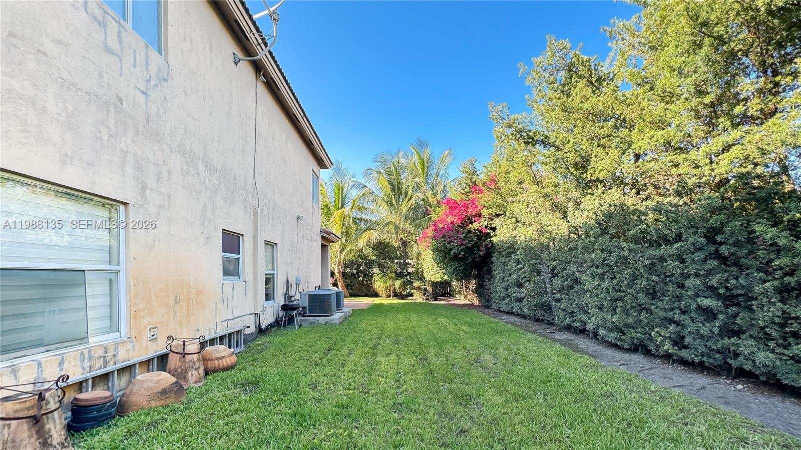 10773 NW 73rd Ter Doral, FL 33178