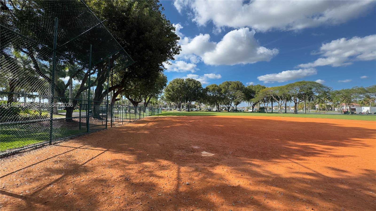 10773 NW 73rd Ter Doral, FL 33178