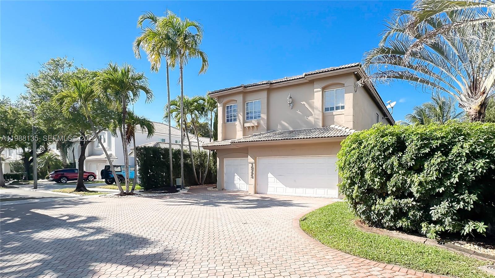 10773 NW 73rd Ter Doral, FL 33178