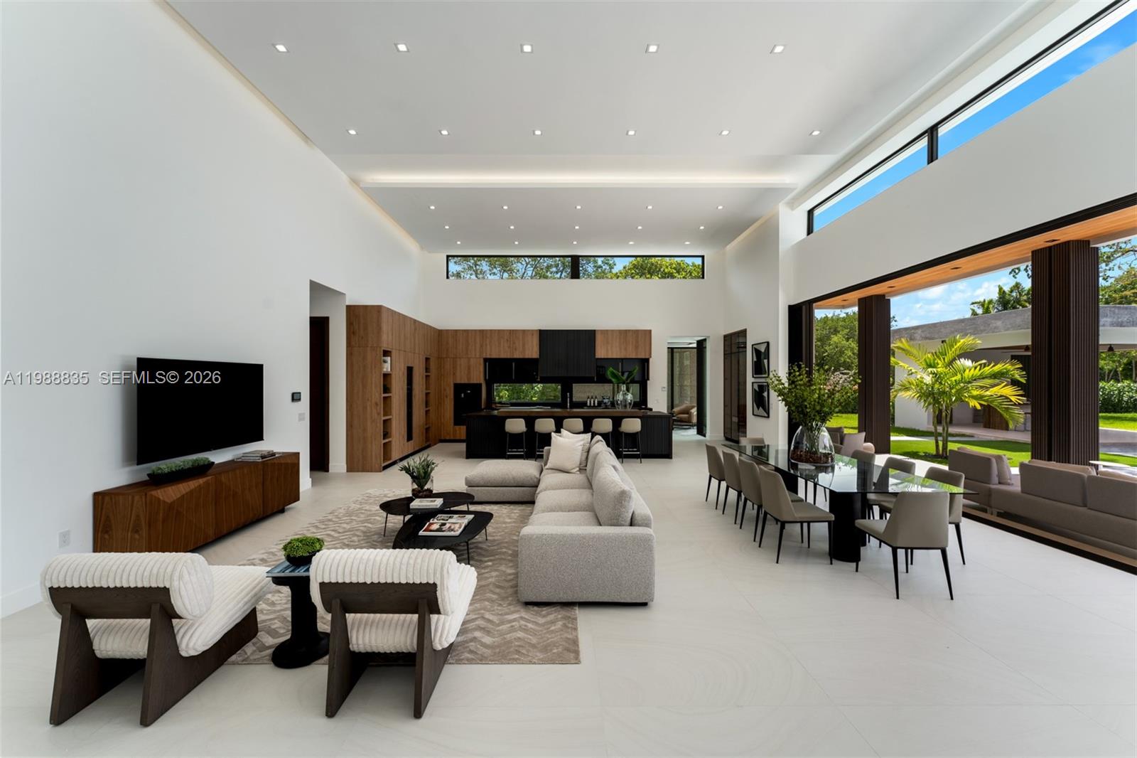 9790 SW 114th St Miami, FL 33176