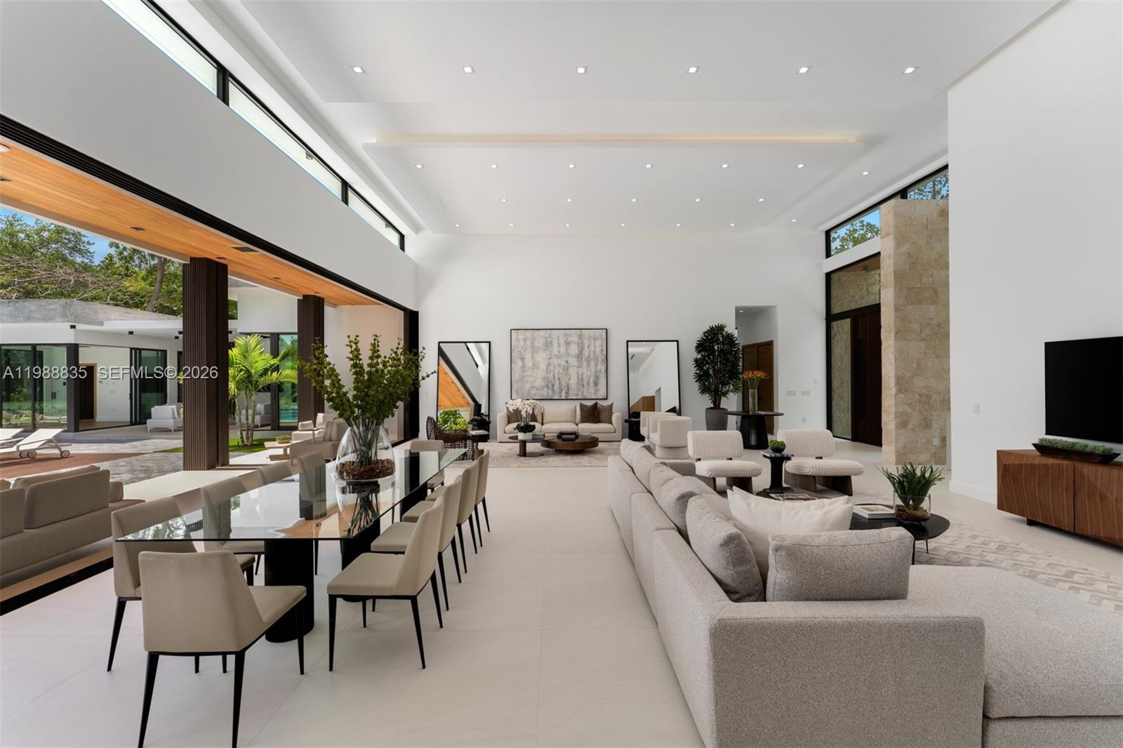 9790 SW 114th St Miami, FL 33176