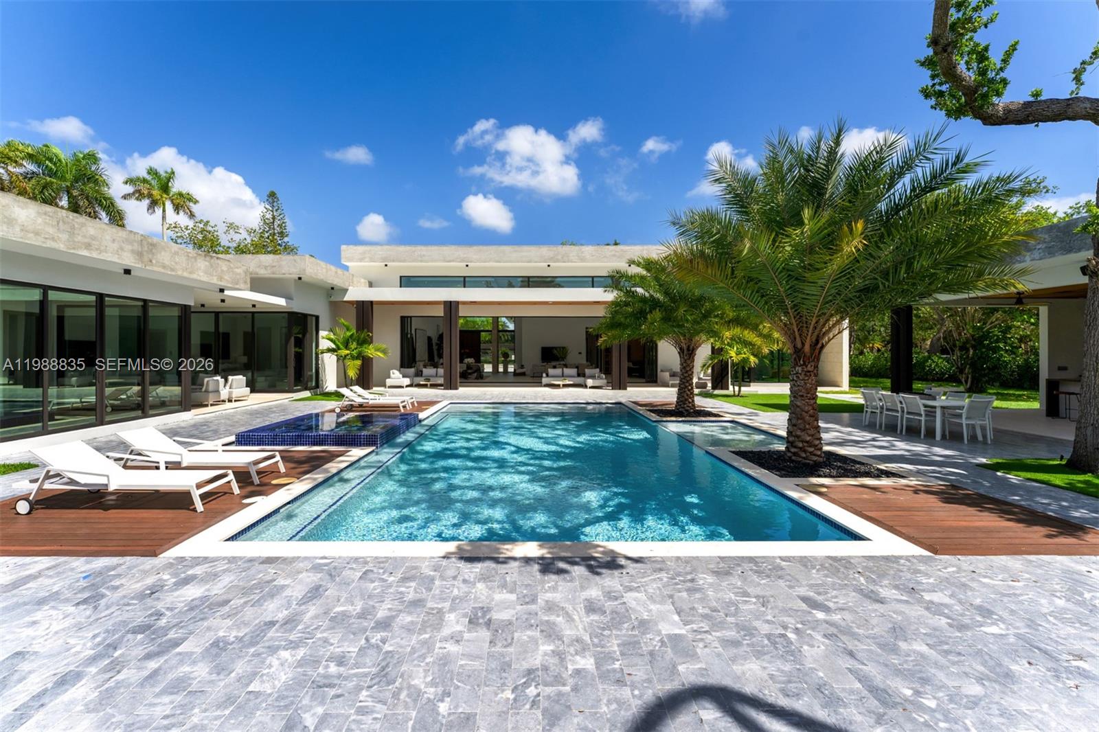 9790 SW 114th St Miami, FL 33176