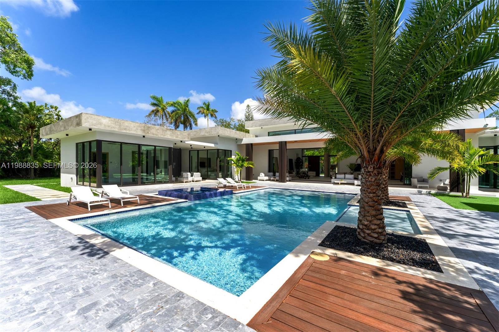 9790 SW 114th St Miami, FL 33176