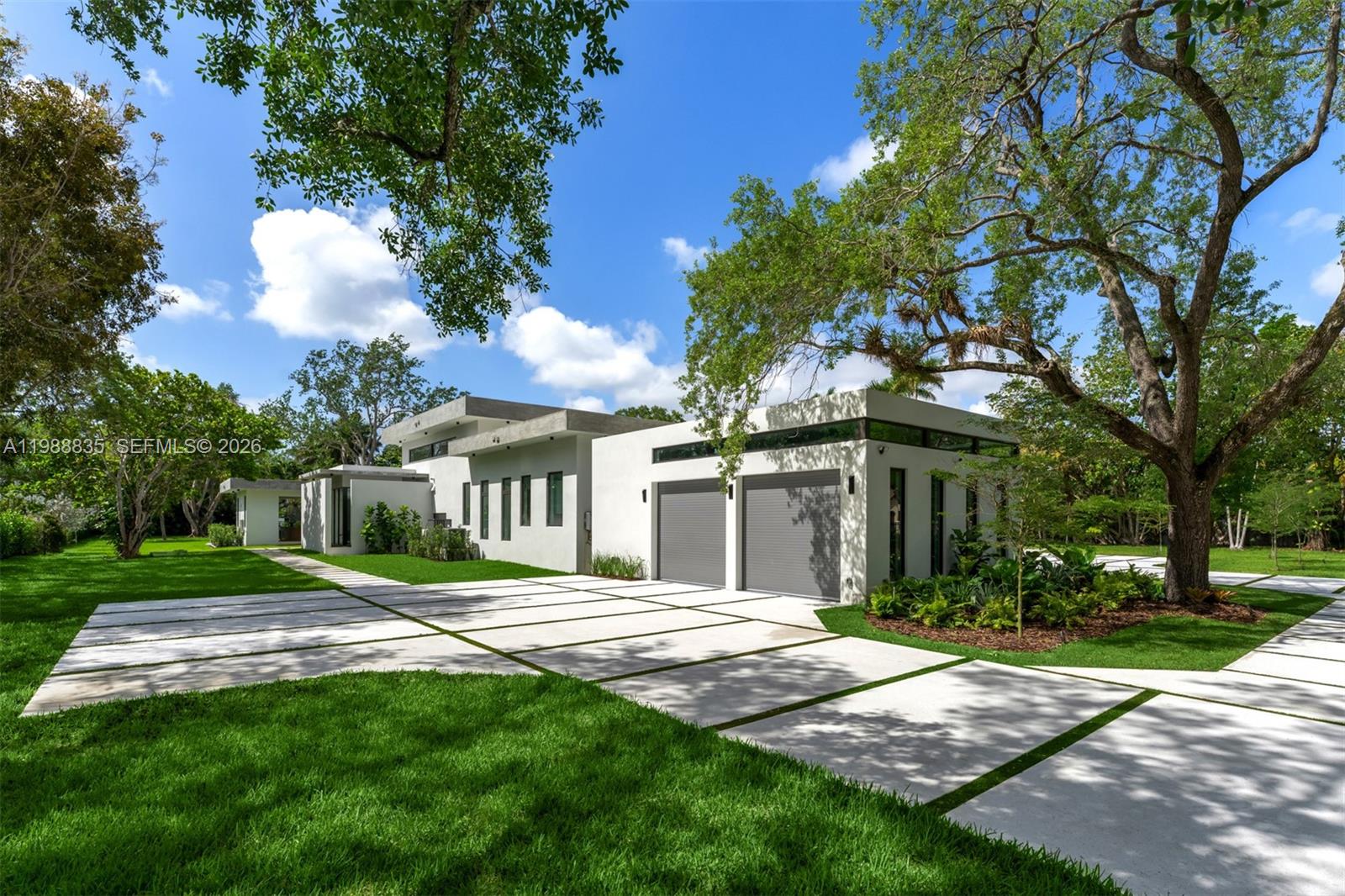 9790 SW 114th St Miami, FL 33176