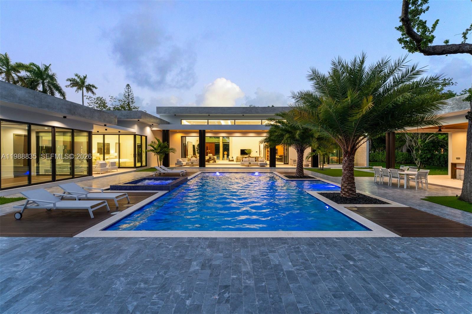 9790 SW 114th St Miami, FL 33176