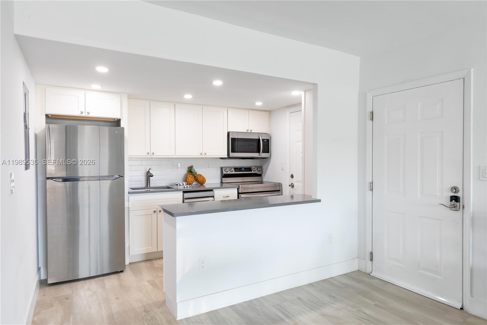 290 Sunrise Dr #3-F Key Biscayne, FL 33149