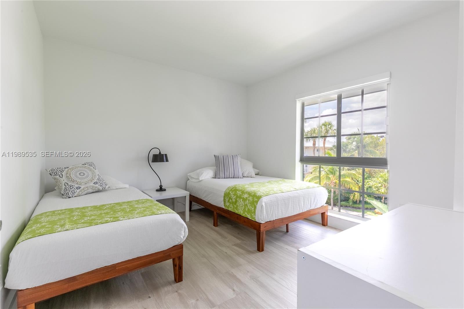 290 Sunrise Dr #3-F Key Biscayne, FL 33149