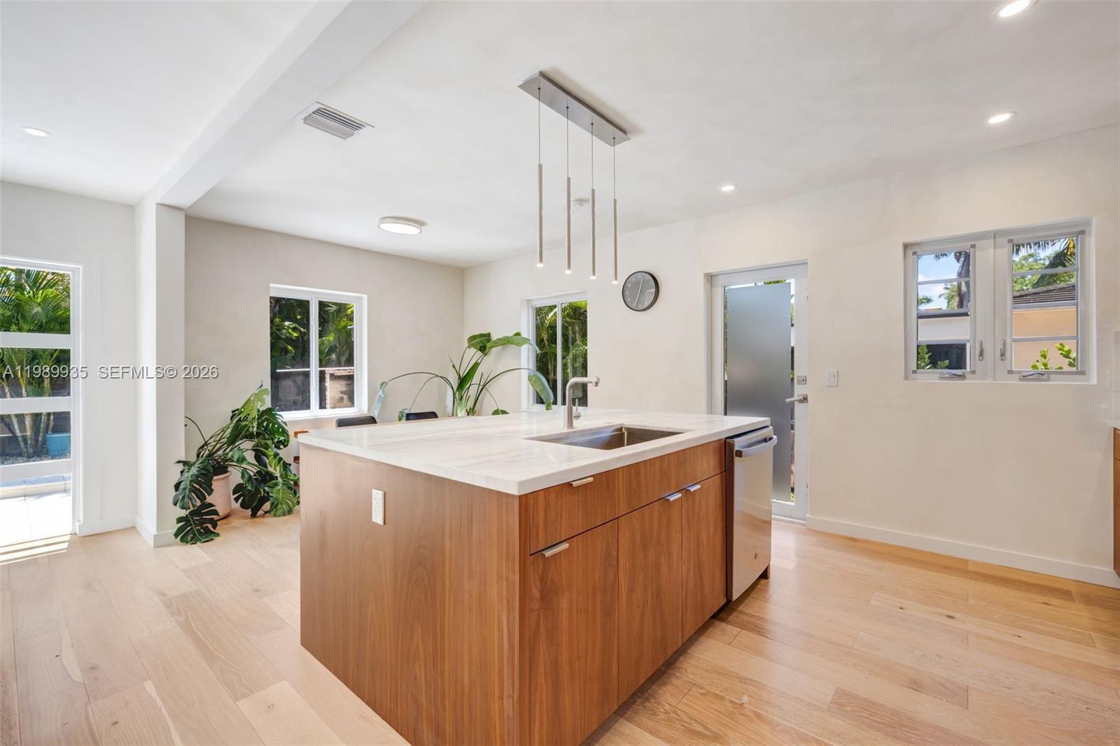 830 NE 72nd St Miami, FL 33138