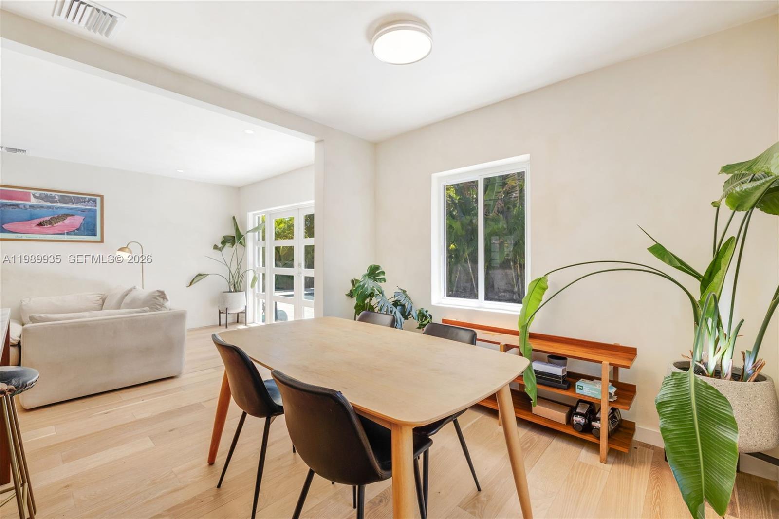 830 NE 72nd St Miami, FL 33138