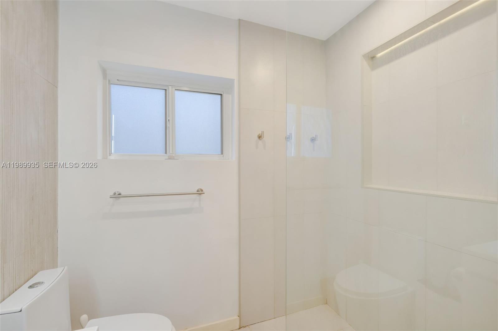 830 NE 72nd St Miami, FL 33138