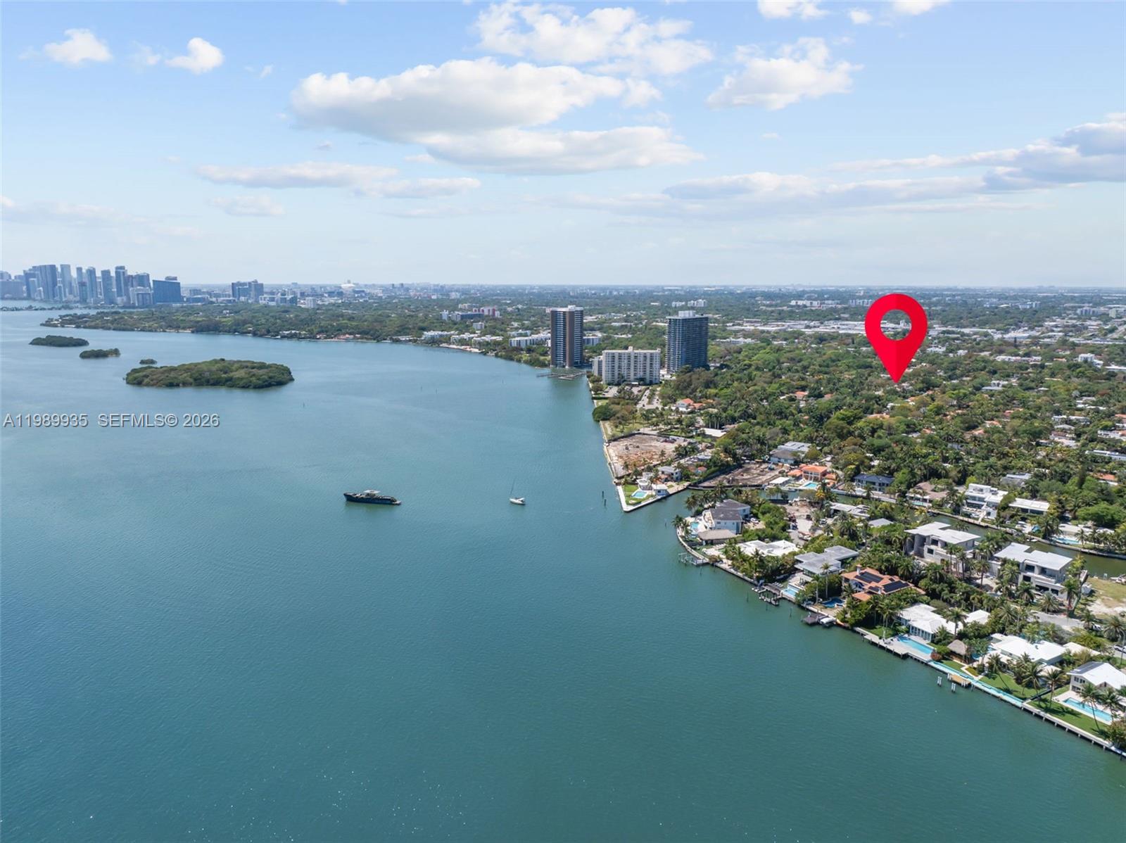 830 NE 72nd St Miami, FL 33138