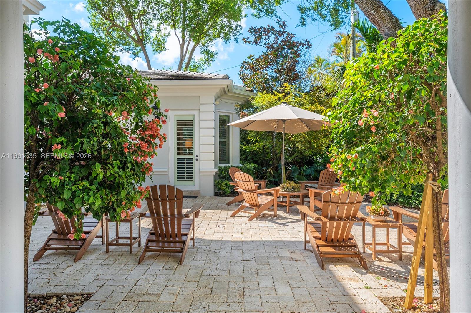 6900 Altamira St Coral Gables, FL 33146