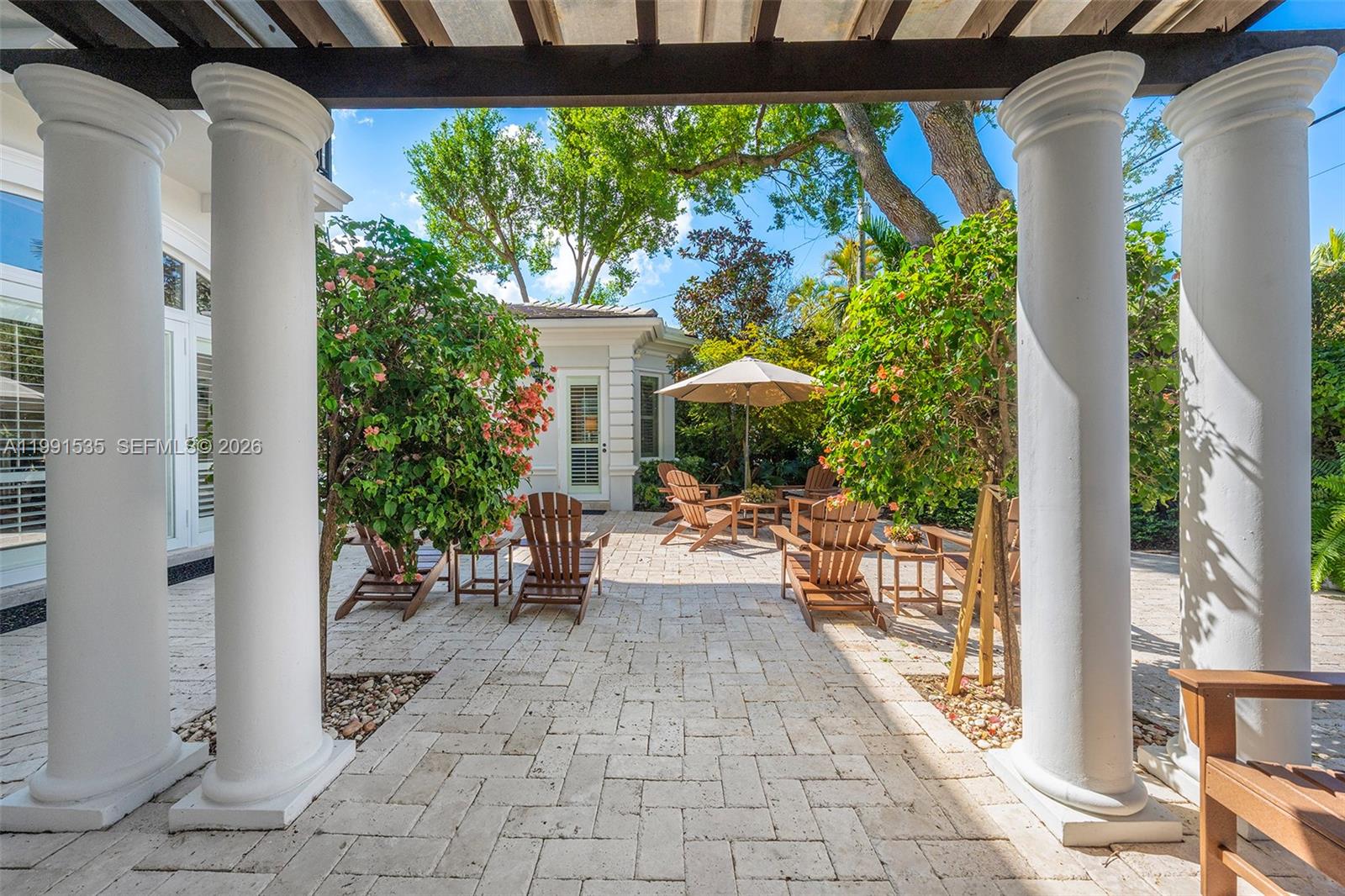 6900 Altamira St Coral Gables, FL 33146