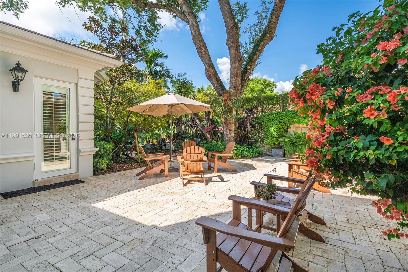 6900 Altamira St Coral Gables, FL 33146