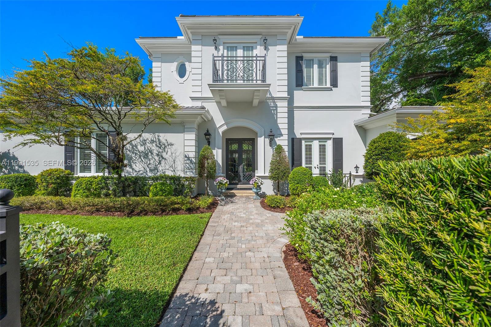 6900 Altamira St Coral Gables, FL 33146