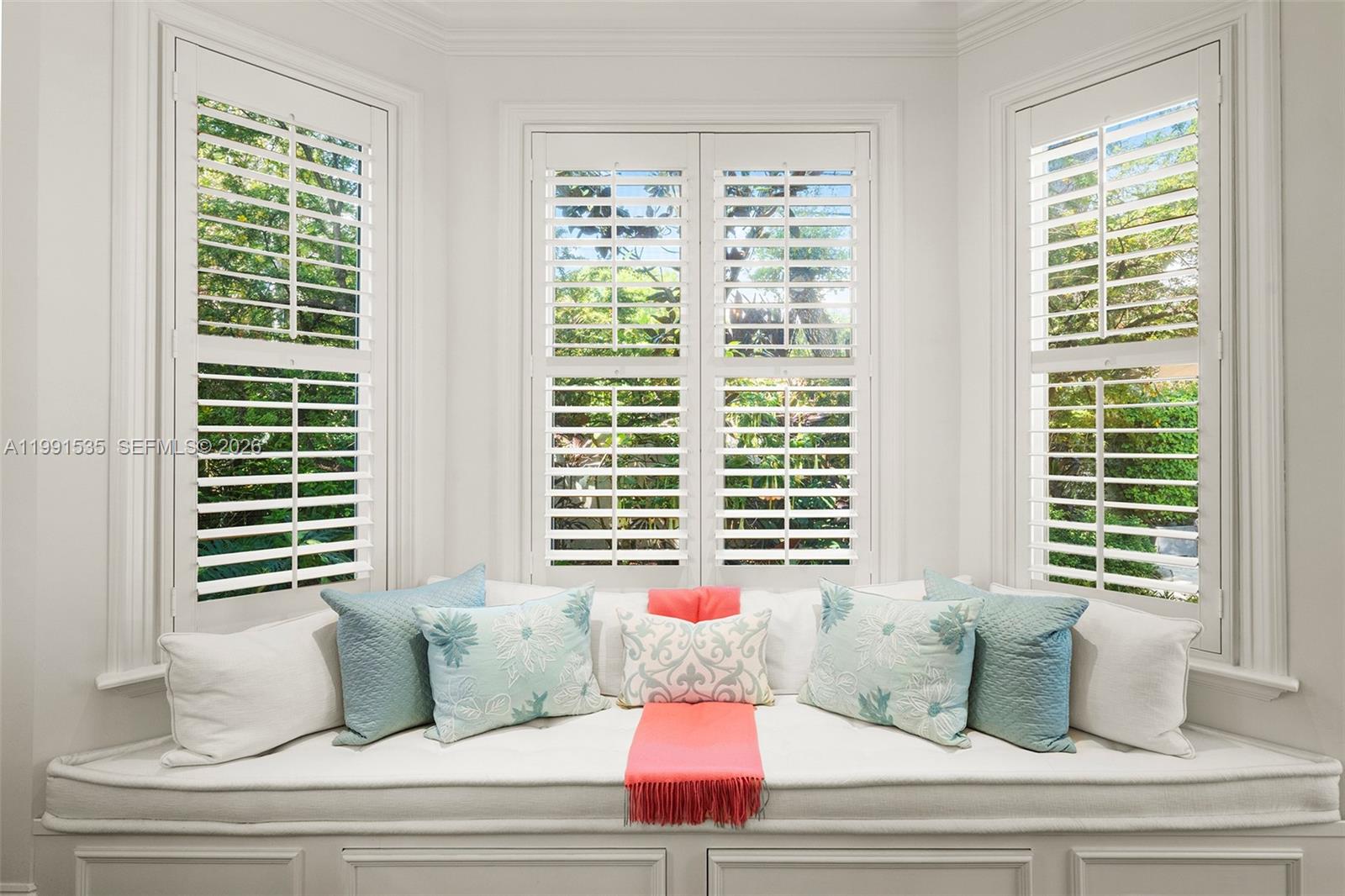 6900 Altamira St Coral Gables, FL 33146