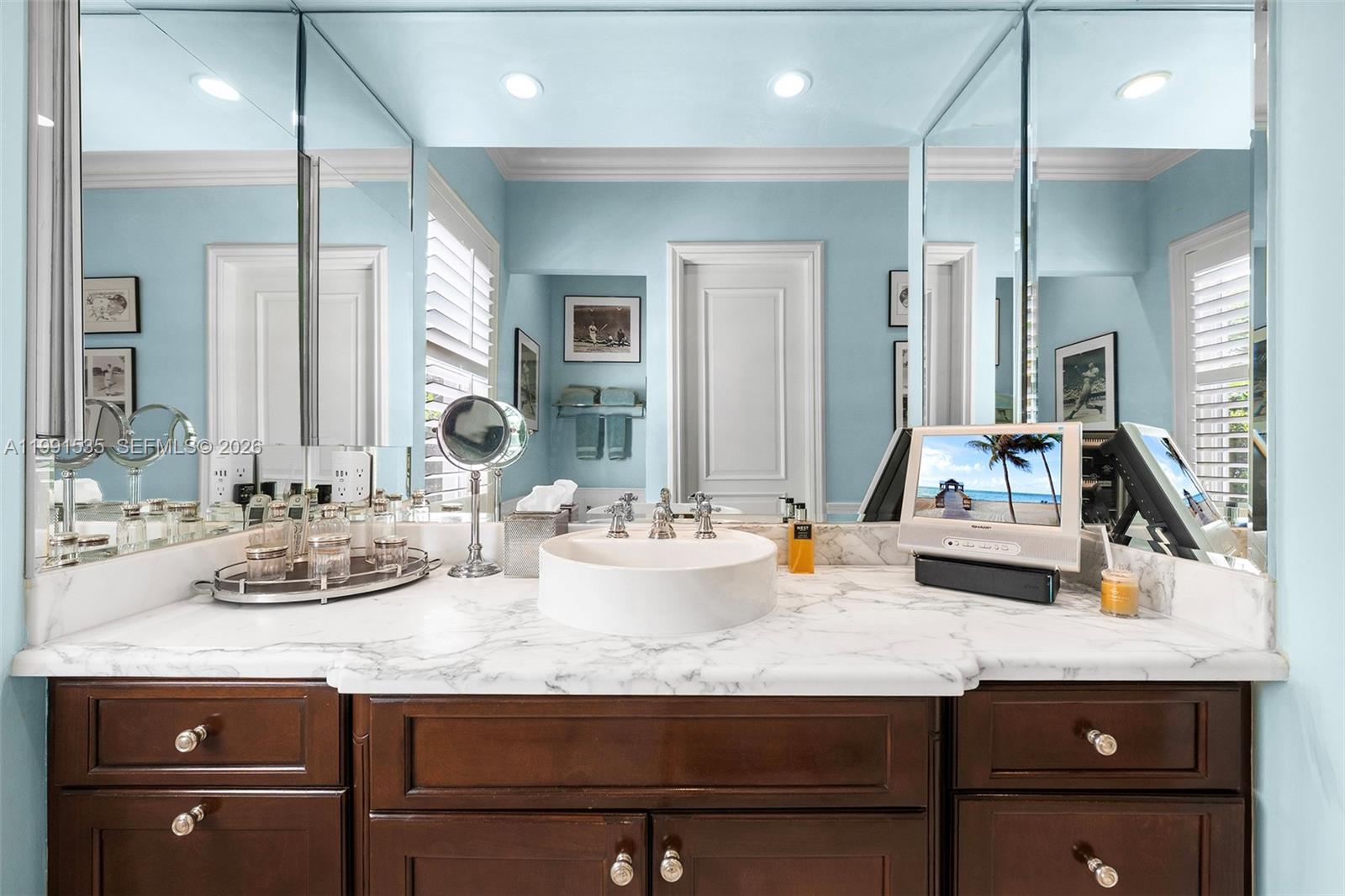 6900 Altamira St Coral Gables, FL 33146