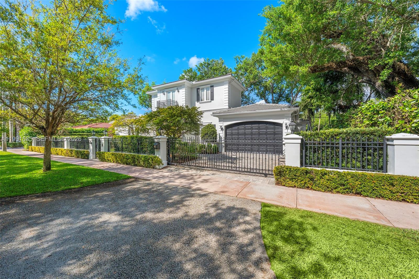 6900 Altamira St Coral Gables, FL 33146